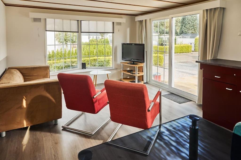 4 Persons Chalet Valkenbosch Situated In The Forested Area Oisterwijk Luaran gambar